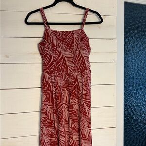 Red Leaf Print Maxi Dress (Juniors)